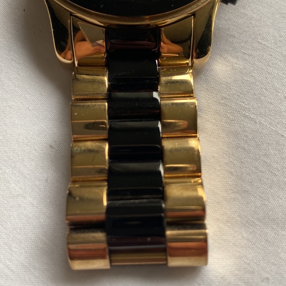 🕰MK chronographe over size watch - Picture 5 of 10